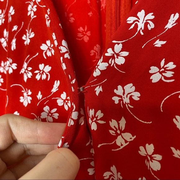 J. Crew Mercantile Red Floral Ruffle dress - Picture 4 of 10